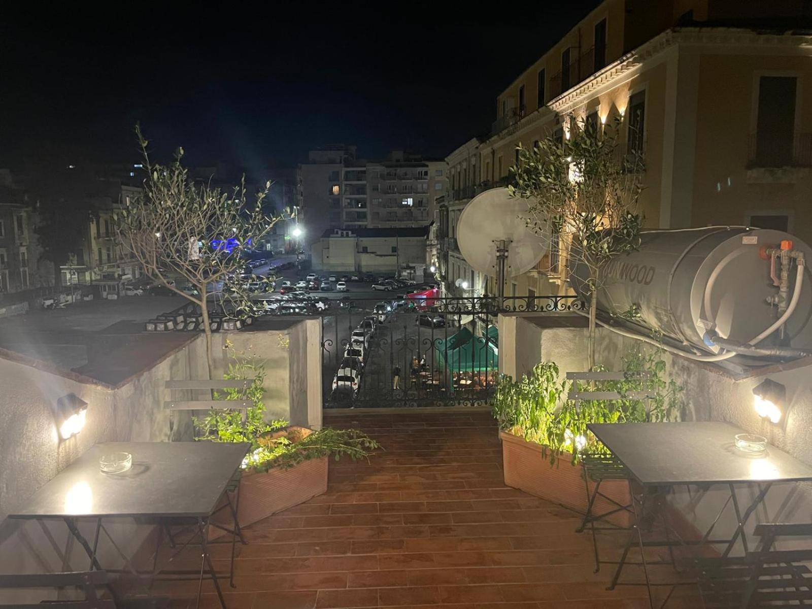 Apartment Casa Termini 4 *